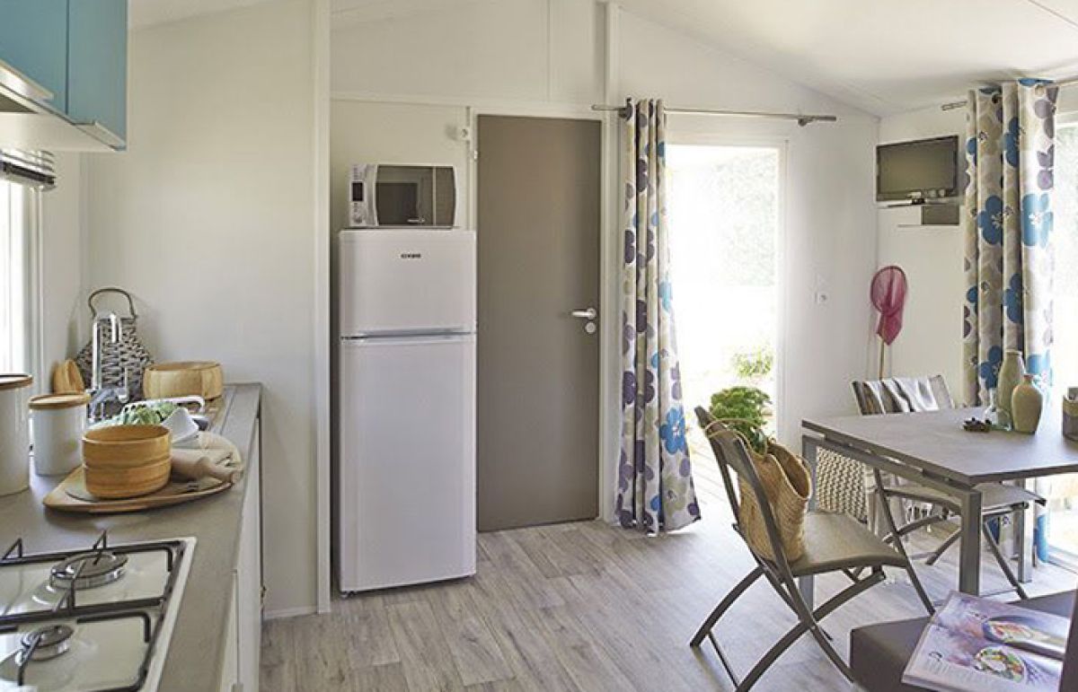 malaga-duo-exterieur-hotellerie-de-plein-air-vert-lavande-3-etoiles-millau malaga-duo-exterieur-hotellerie-de-plein-air-vert-lavande-3-etoiles-millau