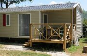 camping-bord-de-riviere-3-etoiles-guinguette-vert-lavandev2