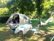 1-emplacements-camping-avec-piscine-restaurant-rougier-sylvanes-combret-karting