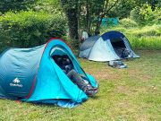 9-emplacements-tentes-glamping-velo-aveyron-bord-de-riviere-rougier